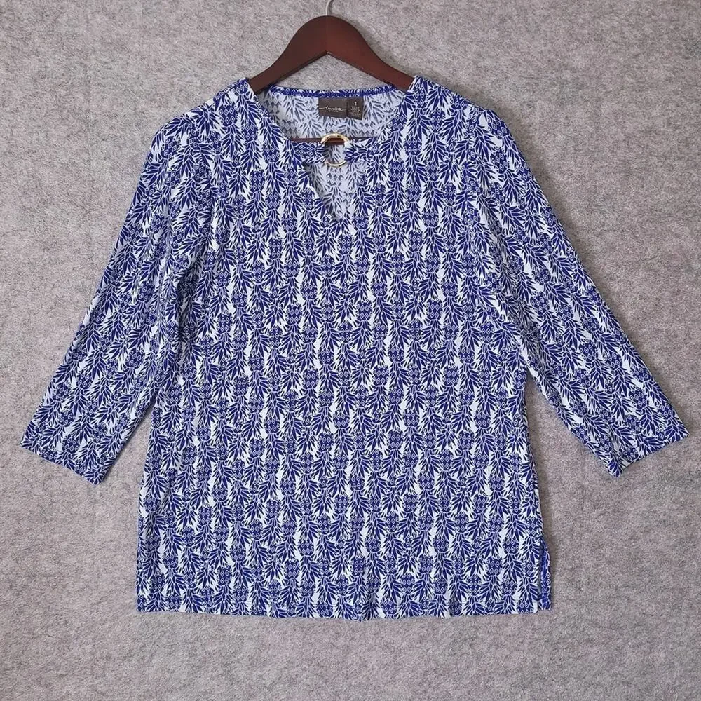 Chico's Travelers Pineapple Slinky Top Size 1 Blue Resort Tropical Stretch